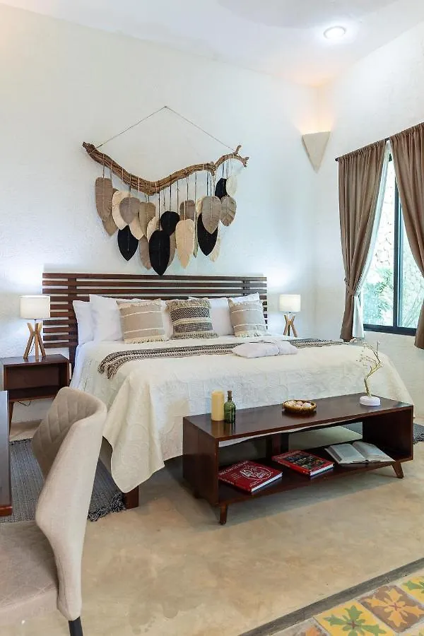 Casa Dos Lirios Hotel Boutique Mérida